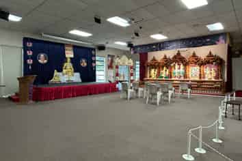 Spacious Open-Plan Church or Office