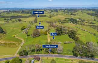 141 Amreins Road, Taupaki