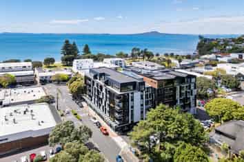 507/4 Bute Road, Browns Bay
