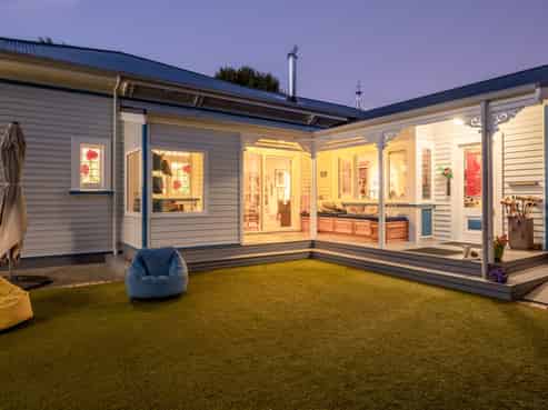 176 Nile Street, Nelson