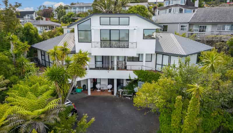 8B Oban Road, Browns Bay