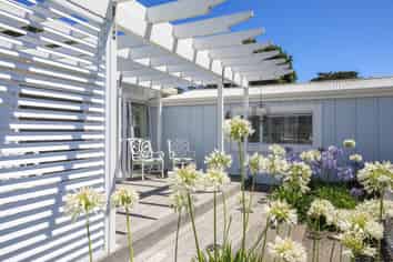 53 Pouewe Street, Kawhia