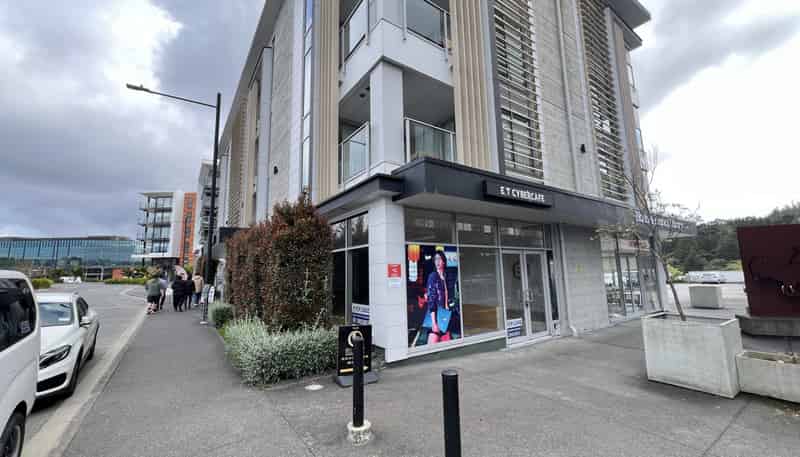 2/7G Kaipiho Lane, Albany