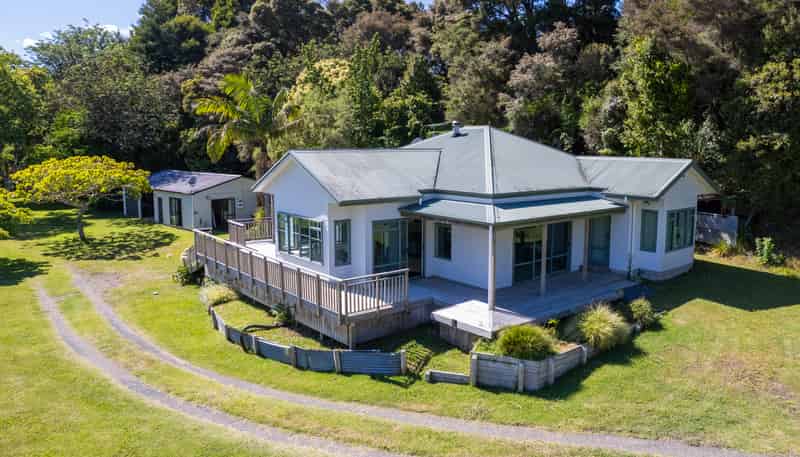 4398 Kawhia Road, Oparau