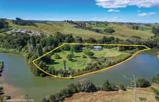 4398 Kawhia Road, Oparau