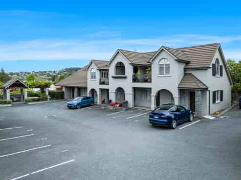 Premium Freehold Investment Opportunity