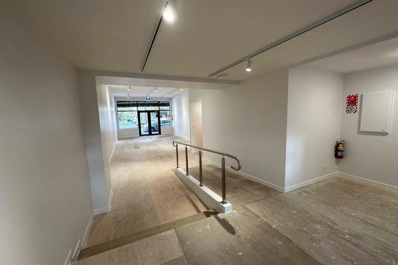 Opposite Ponsonby Central - Vista 4