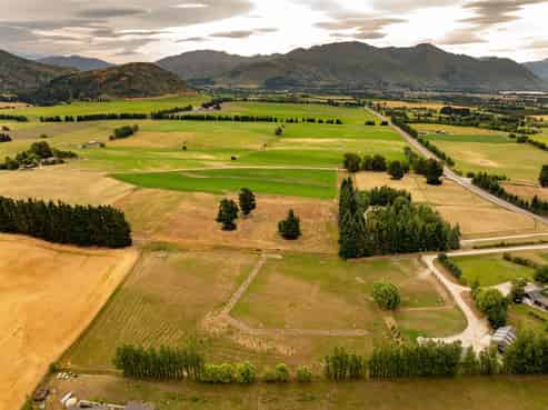 2/622 Ballantyne Road, Wanaka