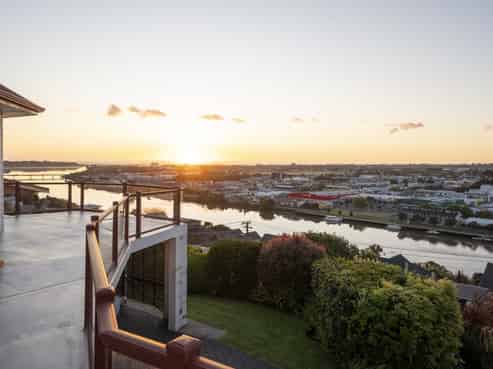 33 Hipango Terrace, Durie Hill