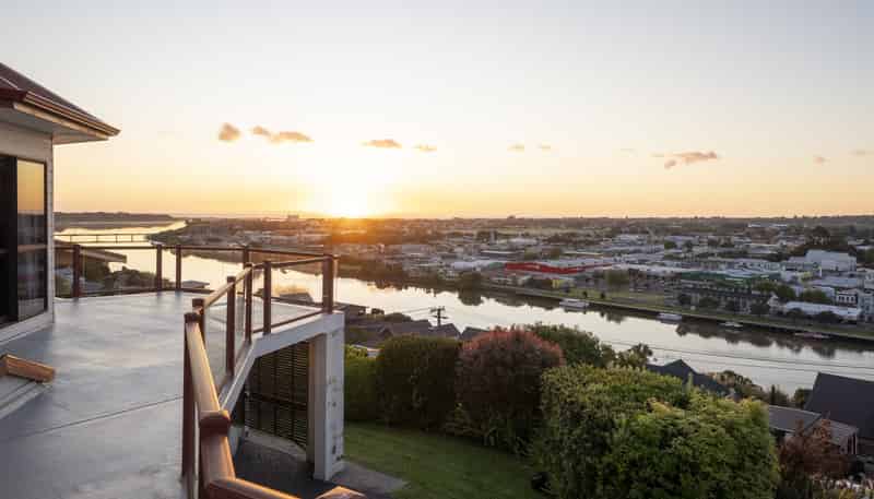 33 Hipango Terrace, Durie Hill