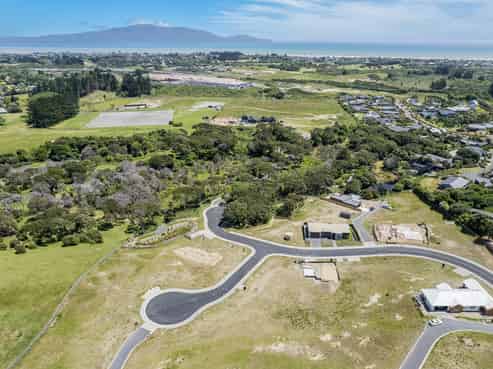  Anderson Park Drive, Waikanae