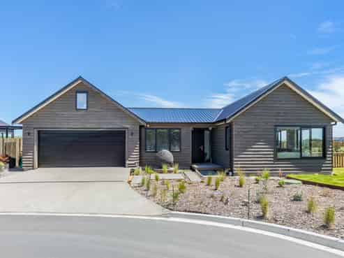  Anderson Park Drive, Waikanae