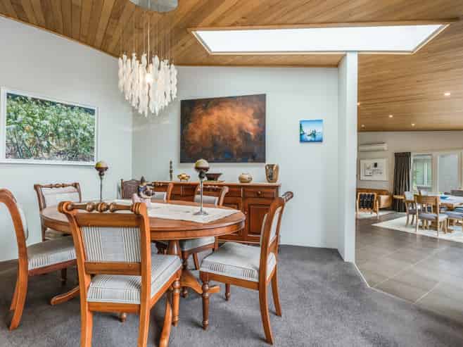 10A Sunny Glen, Waikanae