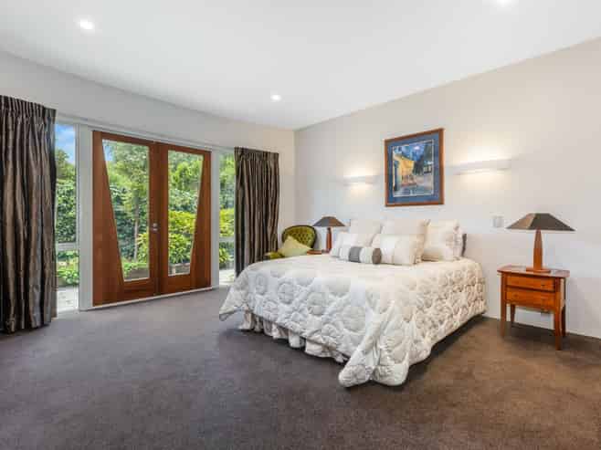 10A Sunny Glen, Waikanae
