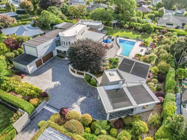 10A Sunny Glen, Waikanae