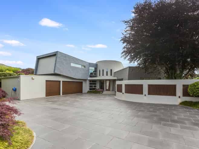 10A Sunny Glen, Waikanae