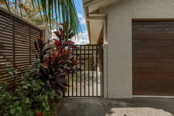 164a Grace Road, Avenues