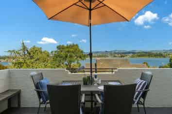 164a Grace Road, Avenues