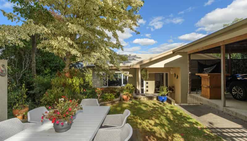 164a Grace Road, Avenues