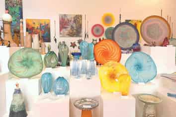 Start 2025 Smart With Art