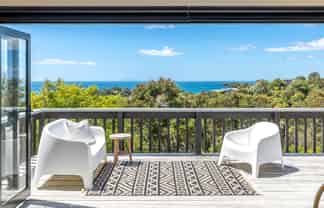 91 Queens Drive, Oneroa