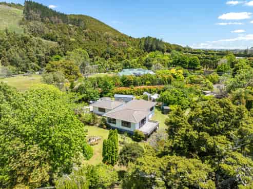 457 Crane Road, Kauri