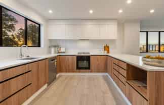 39 Henry Maxwell Way, Flat Bush