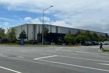 Warehouse Close to Southern Motorway