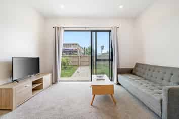 98E Walmsley Road, Favona