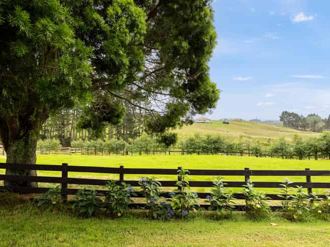  298 Rimmer Road, Helensville