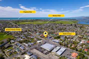 356 Pages Road, Aranui