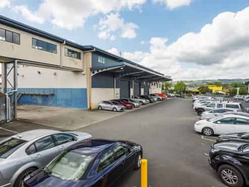 Industrial - Workshop, Trucking Yard, Office