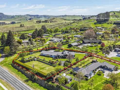 15 Loch Views Road, Acacia Bay