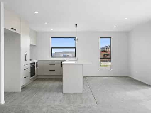 37 Kopakopa Crescent, Wharewaka
