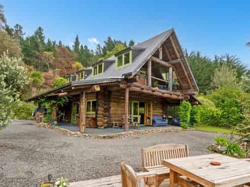 1321 Pack Spur Road, Mataikona