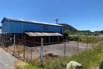 INDUSTRIAL YARD AND BUILDING GREYMOUTH WHARF
