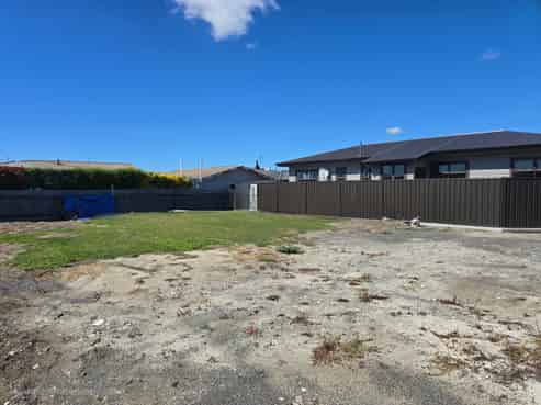 8a Oxford Place, Taradale
