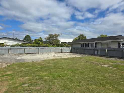 8a Oxford Place, Taradale