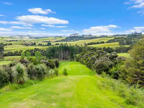 24A & 20 Wood Pigeon Lane, Mangawhai