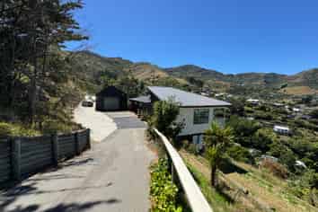 30 Bridle Path, Lyttelton
