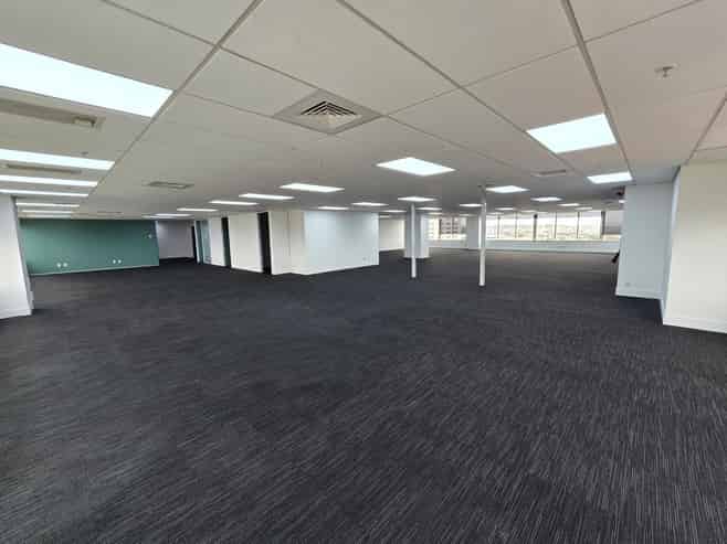 Modern full floor office space in Manukau