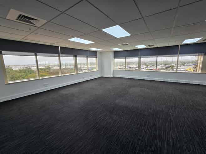 Modern full floor office space in Manukau