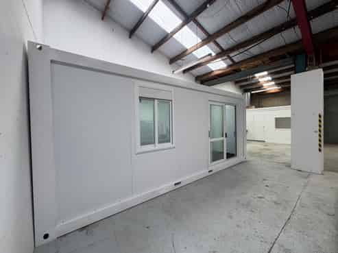 Update! Tidy Small Industrial For Lease