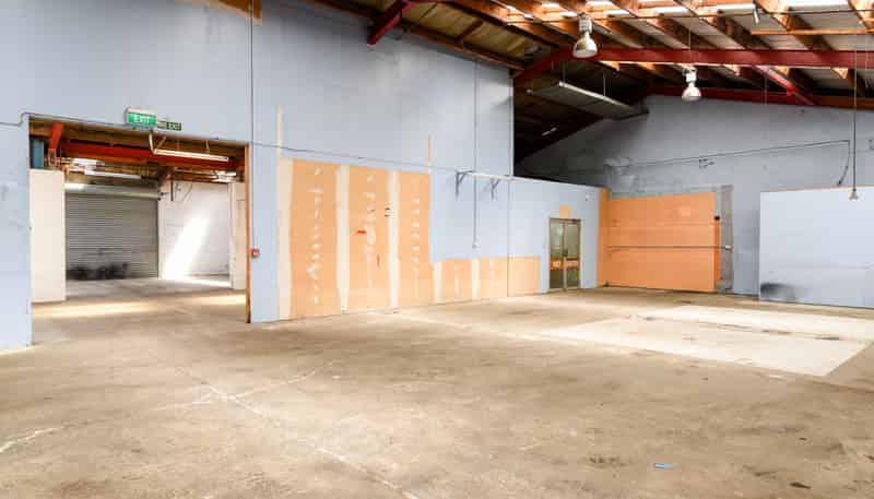 b/544 Kaikorai Valley Road, Kaikorai