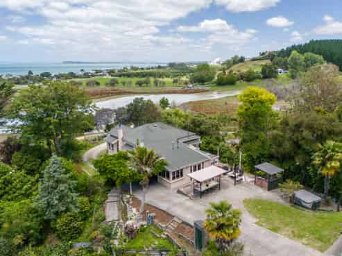 1315 State Highway 2, Eskdale