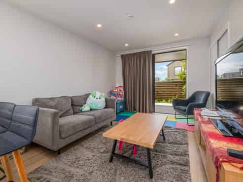 1/16 Parson Lane, Papatoetoe