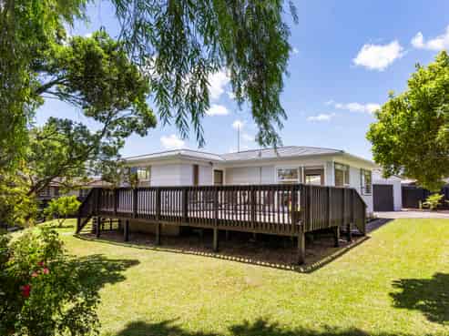 9 Chantal Place, Red Hill
