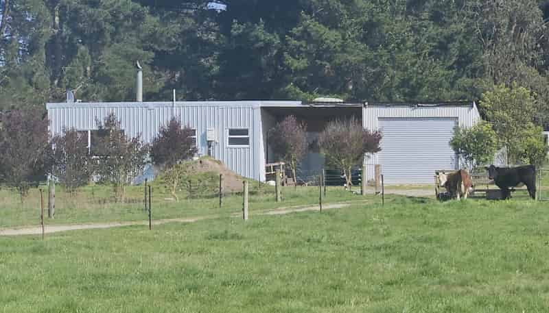 1779 Kakanui Valley Road, Five Forks