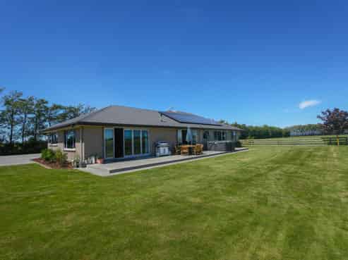 1340 Fords Road, Eiffelton