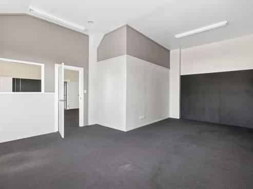 Front office suite - for lease